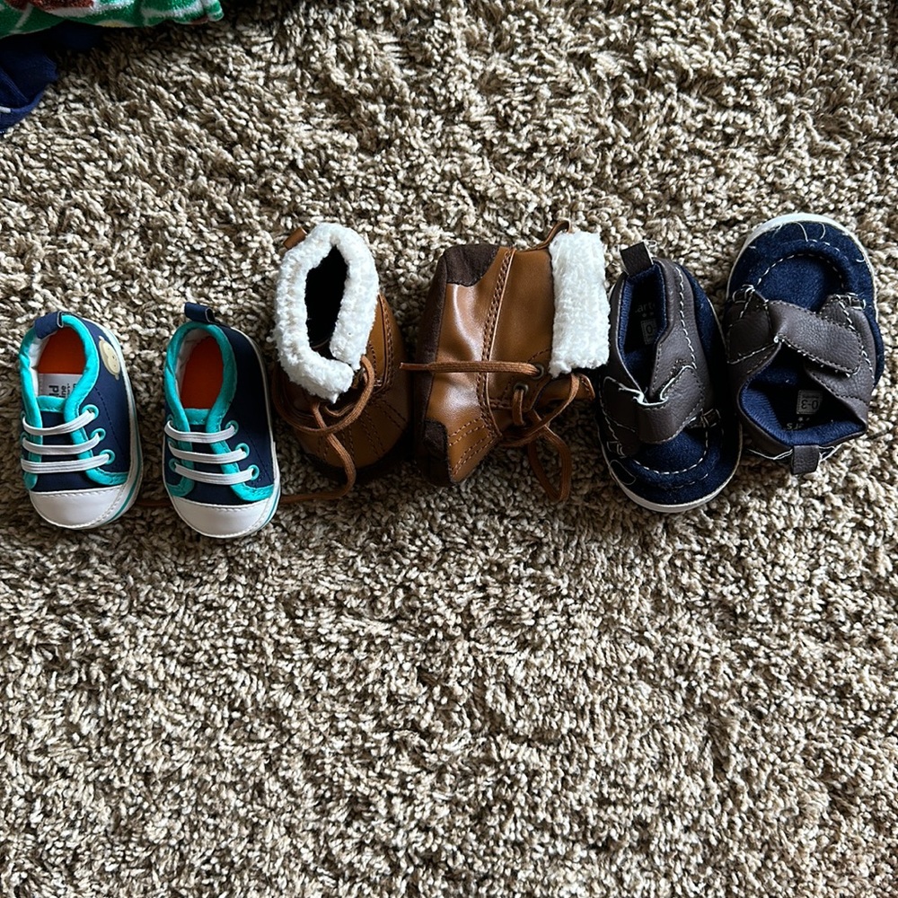 Carters shoes newborn- 1